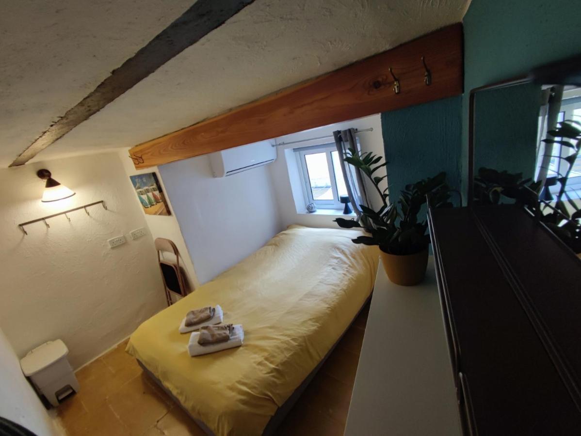 Cosy Bedroom In A Shared Maltese Townhouse St. Julian's